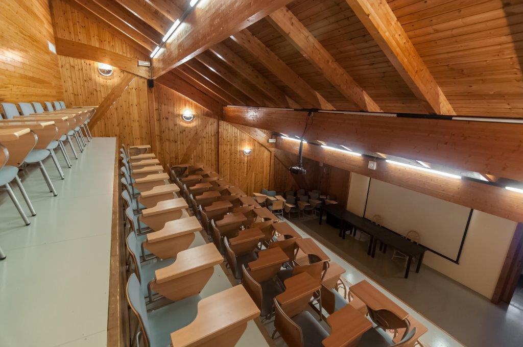 APARTAMENTOS VILAGAROs Luaran gambar