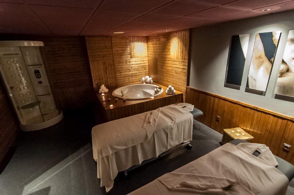 APARTAMENTOS VILAGAROs Luaran gambar